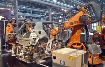 Industrieroboter (Karosserieschweißanlage)